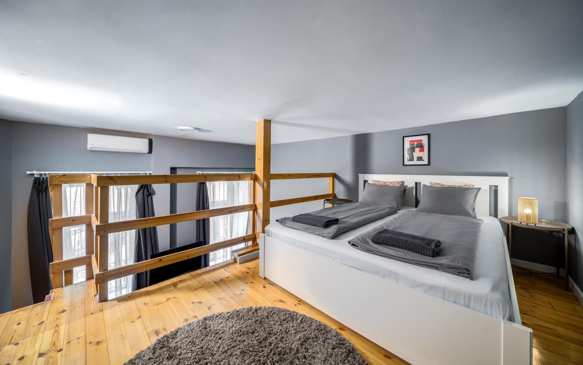 Oktogon Four Residence Boedapest Buitenkant foto